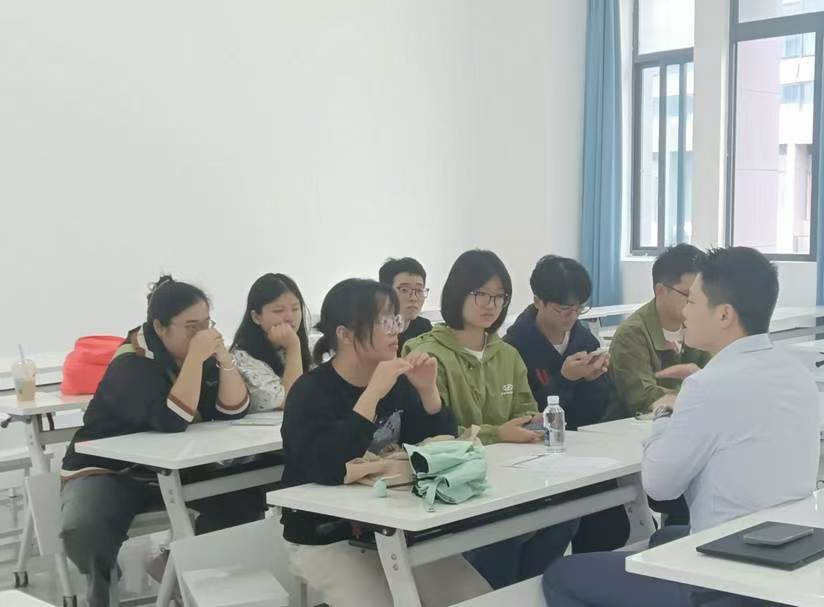 墨西哥时代陶瓷与福州外国语学院签订校企合作协议 (2)
